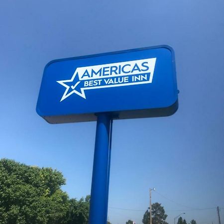 Americas Best Value Inn Woodward At 8Th St Exteriér fotografie